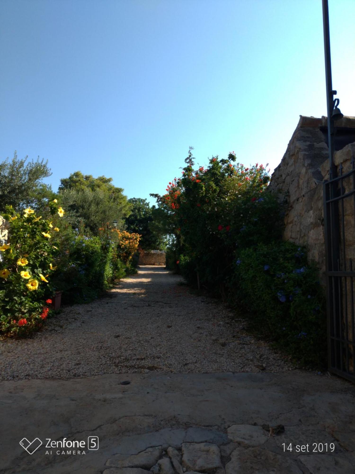 I Dammusi Villa ซานตาโกรเชกาเมรีนา ภายนอก รูปภาพ